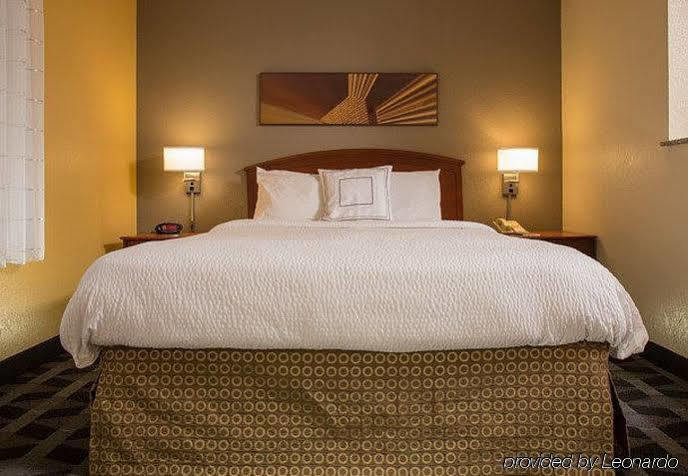 Suburban Extended Stay Hotel Greenville Haywood Mall Екстериор снимка
